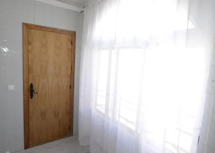 شقة Cozy Flat Near The Sea تورّيفيِخا