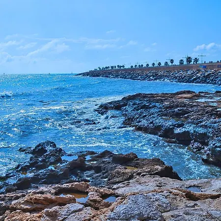 Апартаменти Cozy Flat Near The Sea *